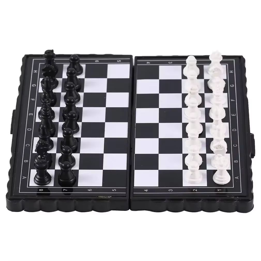1Pc Mini Magnetic  Chess Set   – Outdoor Adventure Game Bewertung und Preis